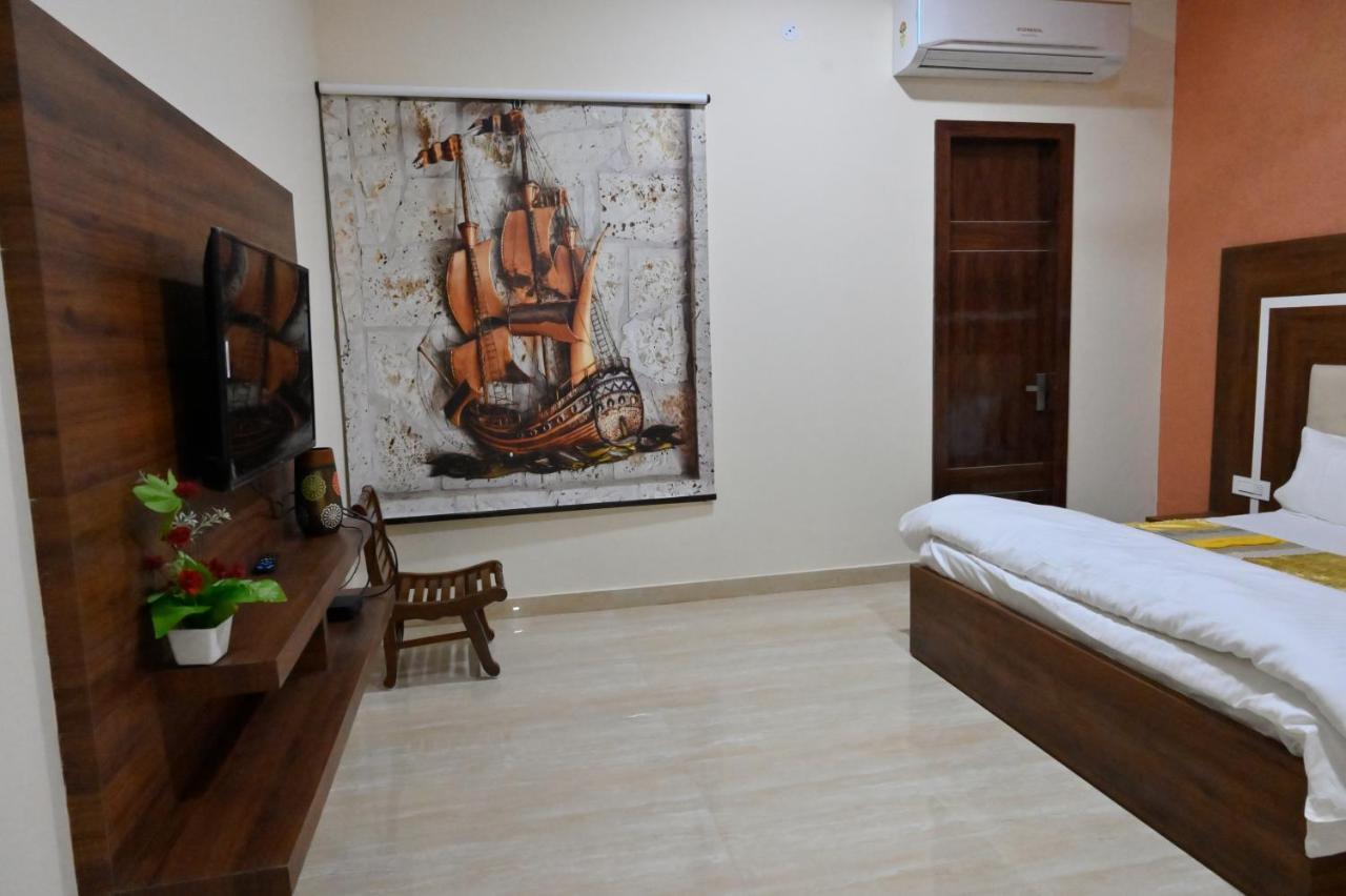 Ideal Home Stay Amritsar Buitenkant foto