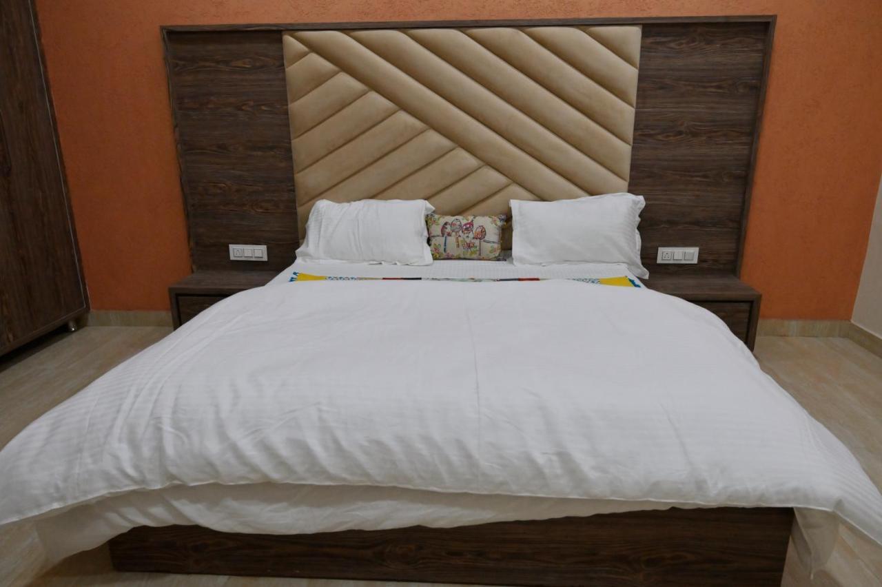 Ideal Home Stay Amritsar Buitenkant foto