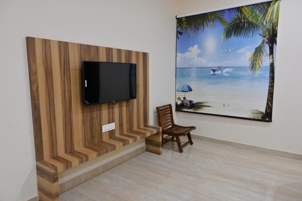 Ideal Home Stay Amritsar Buitenkant foto